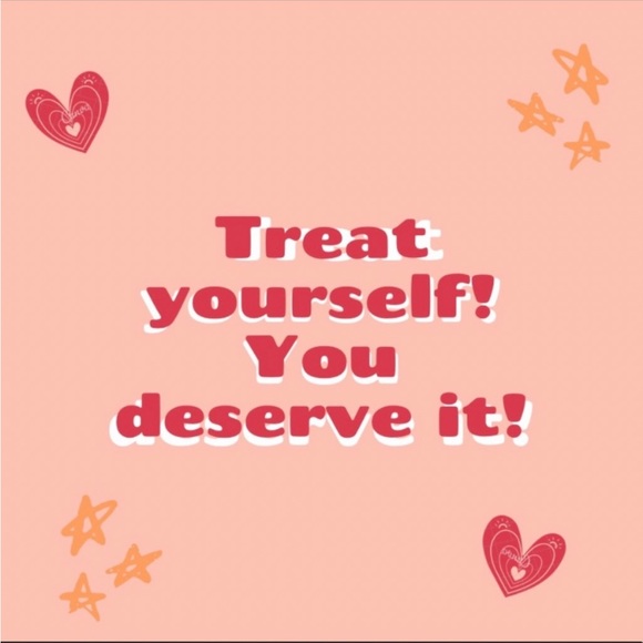 Sexy top sheer v neck perfect to show  cleavage size medium new with tags 🏷 🔥 - Picture 11 of 11